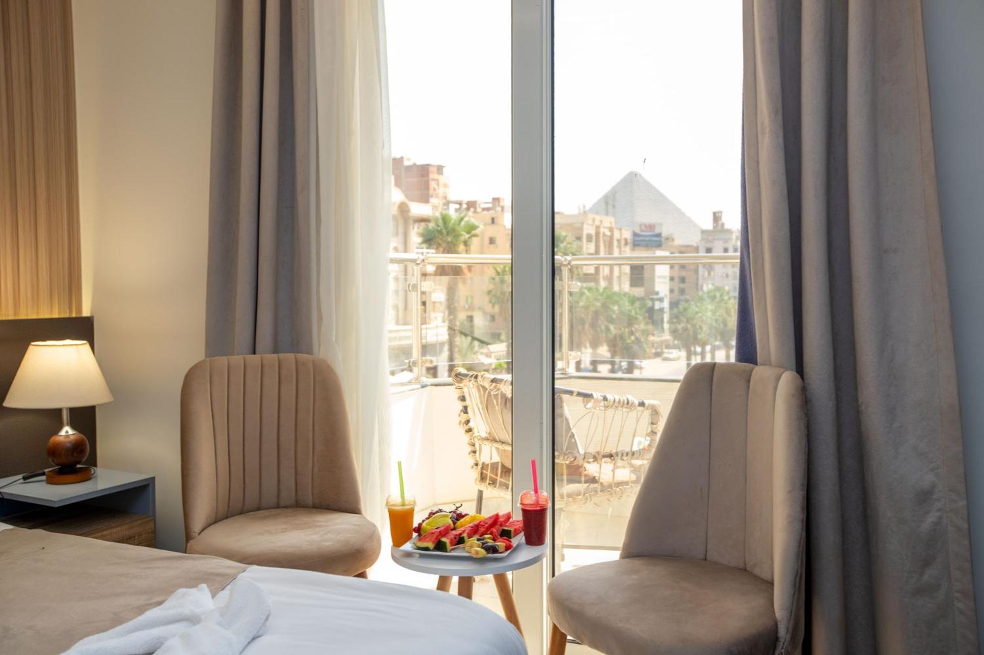 Khattab Pyramids View Hotel Kafret el-Gabal Kültér fotó